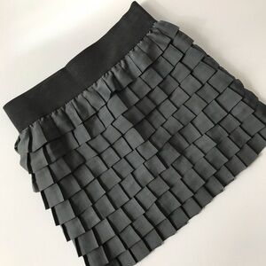 BB Dakota Tiered Pleated Ruffle Skirt Sz Sm